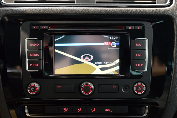  Volkswagen JETTA HYBRID TSI 170 CH CARAT DSG7