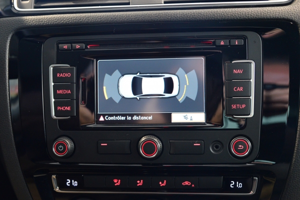  Volkswagen JETTA HYBRID TSI 170 CH CARAT DSG7