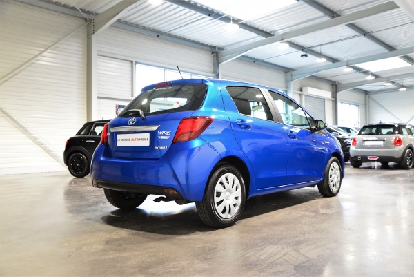 Toyota YARIS HYBRIDE 100h FRANCE 5P