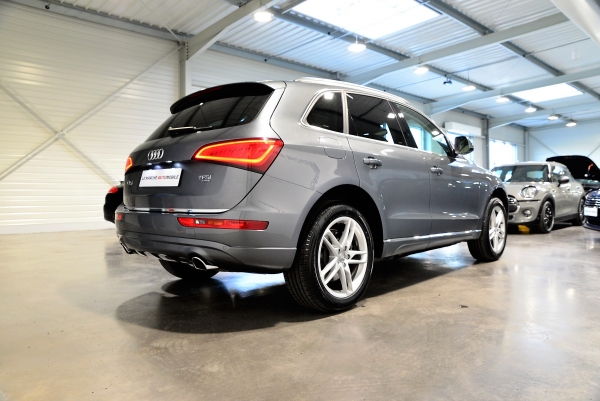 Audi Q5 QUATTRO V6 TFSI 272 CH AVUS BVA8