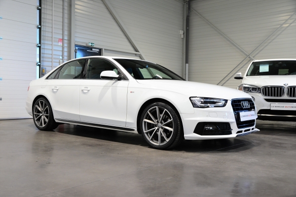 Audi A4 2.0 TDI 150 CH S LINE BV6