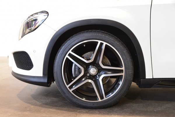 Mercedes GLA 220 d 177 ch Fascination 7G-DCT