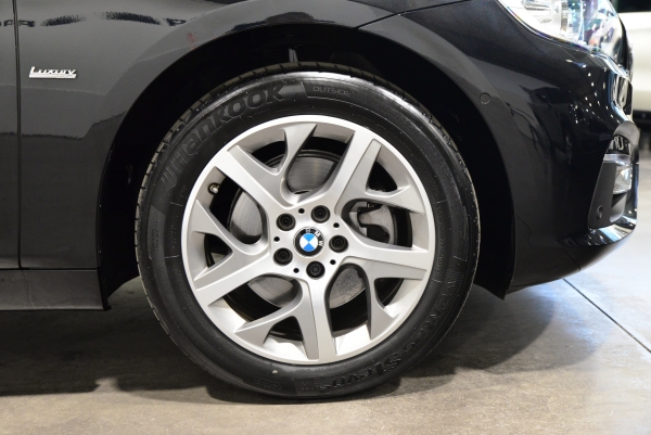 BMW Série 2 Gran Tourer 218d 150ch BVA8 luxury 7 Places