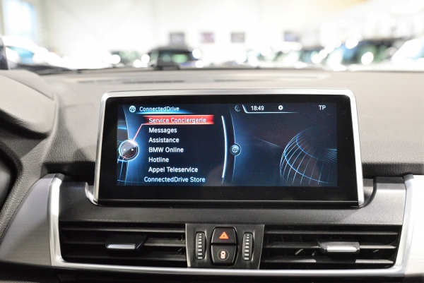 BMW Série 2 Gran Tourer 218d 150ch BVA8 luxury 7 Places