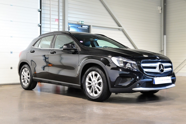 Mercedes GLA 180e INSPIRATION 7G-DCT