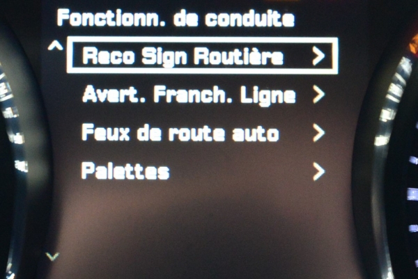 Land Rover DISCOVERY SPORT TD4 HSE  150 CH BVA 7 PLACES