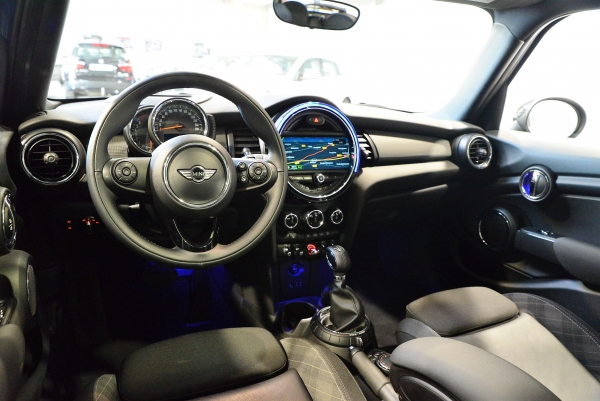 MINI COOPER 1.5 136 CH PACK RED HOT CHILI BVA