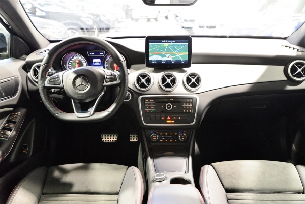 Mercedes GLA 200 CDI FASCINATION 7G-DCT PACK AMG