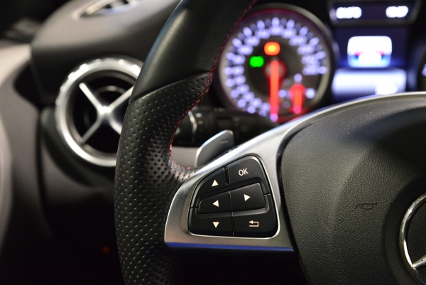 Mercedes GLA 200 CDI FASCINATION 7G-DCT PACK AMG