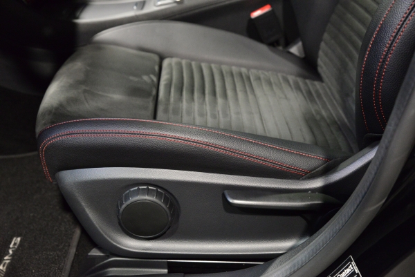 Mercedes GLA 200 CDI FASCINATION 7G-DCT PACK AMG