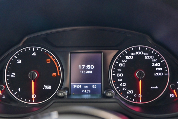 Audi Q5 2.0 TDI 150 AMBITION LUXE