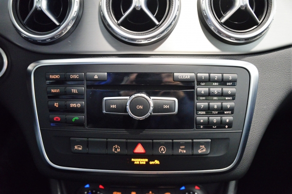 Mercedes GLA 220 CDI FASCINATION 4MATIC 7G-DCT