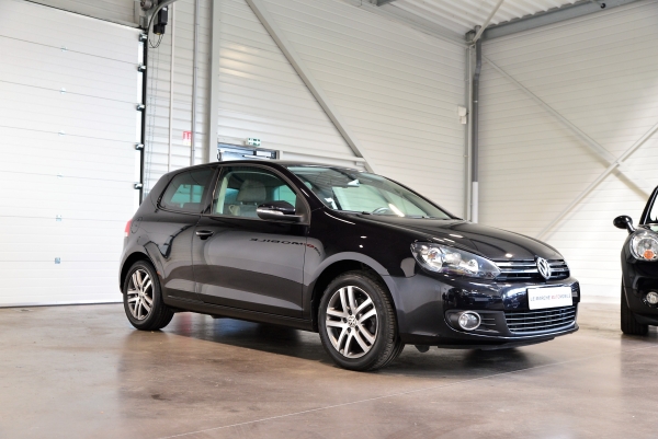  Volkswagen VW GOLF TDI 90 CH CONFORTLINE 3P