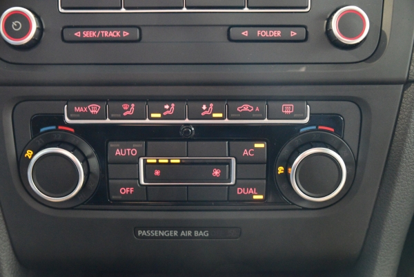  Volkswagen VW GOLF TDI 90 CH CONFORTLINE 3P