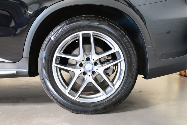 Mercedes GLC 250d SPORTLINE 9G-DCT 4MATIC