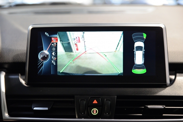 BMW Série 2 Gran Tourer 218d 150 ch Luxury BV6 5 Places
