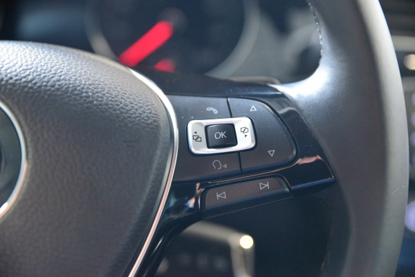  Volkswagen GOLF VII TDI 105 CH CARAT DSG7