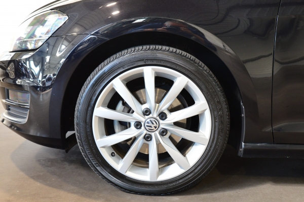  Volkswagen GOLF VII TDI 105 CH CARAT DSG7