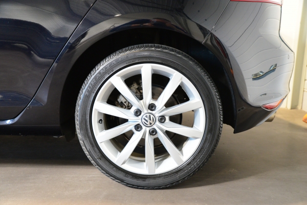  Volkswagen GOLF VII TDI 105 CH CARAT DSG7