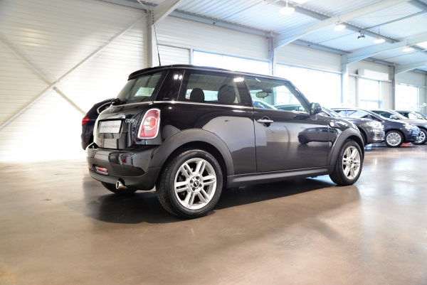 Mini Cooper d 112 ch Pack Chili