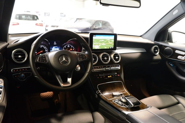 Mercedes GLC 250 D FASCINATION 4MATIC 9G-DCT