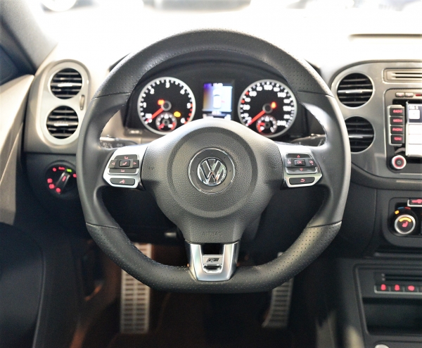 Volkswagen TIGUAN 2.0 TDI 140 ch R EXCLUSIVE