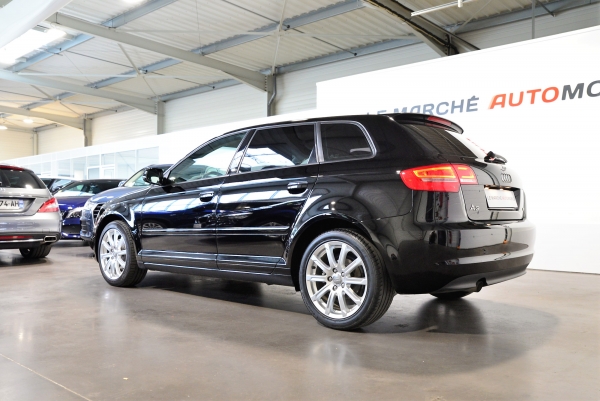 AUDI A3 SPORTBACK 1.6 TDI 105 CH DESIGN EDITION