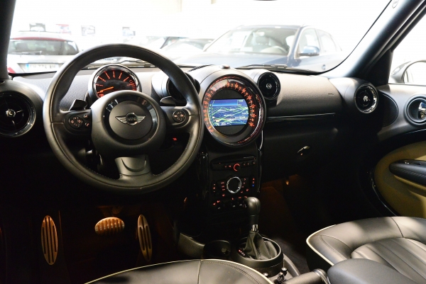 MINI COUNTRYMAN COOPER S RED HOT CHILI ALL4 BVA