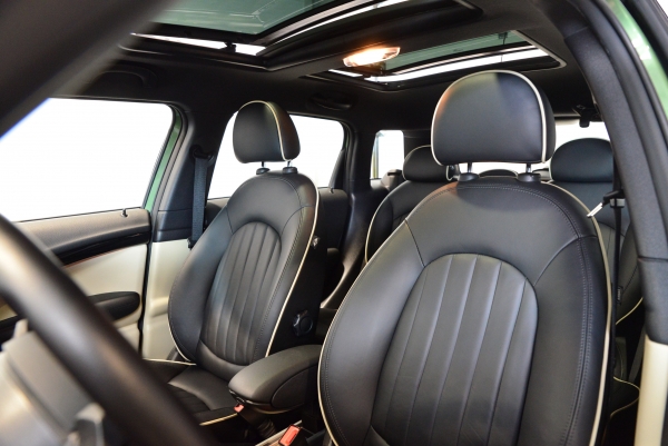 MINI COUNTRYMAN COOPER S RED HOT CHILI ALL4 BVA