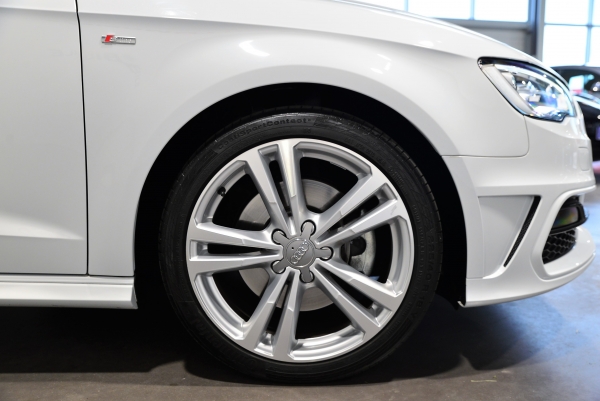 Audi A3 SPORTBACK QUATTRO TDI 184 CH S LINE 
