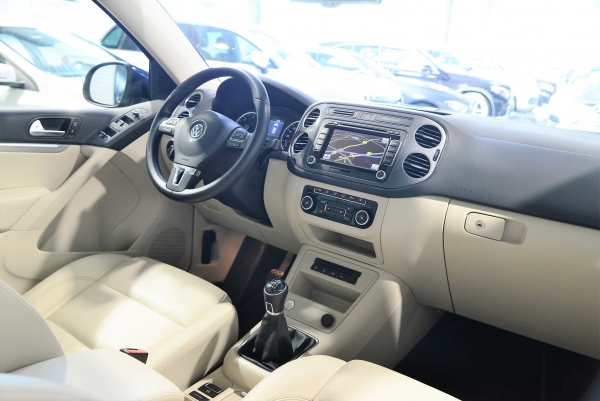  Volkswagen TIGUAN 2.0 TDI 140 CH CARAT PACK TECHNO