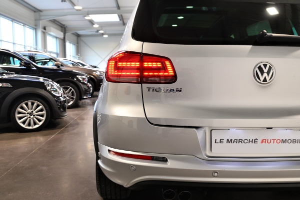  Volkswagen TIGUAN 2.0 TDI 110 R-EXCLUSIVE