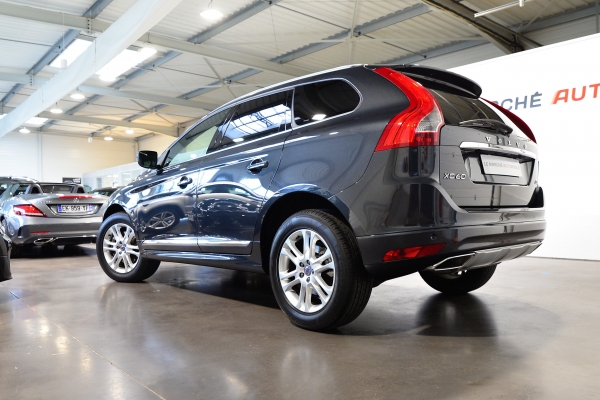  Volvo XC60 D4 181 CH SUMMUM GEARTRONIC 8