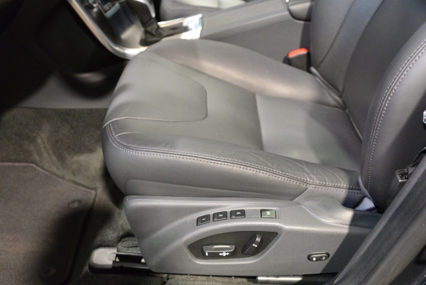 Volvo XC60 D4 181 CH SUMMUM GEARTRONIC 8