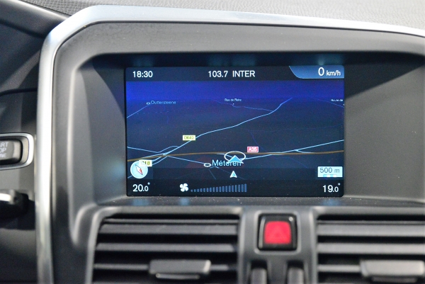  Volvo XC60 D4 181 CH SUMMUM GEARTRONIC 8