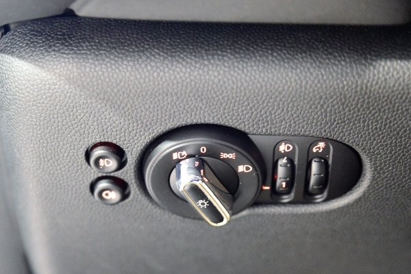 MINI ONE D 95 CH PACK CHILI 5 PORTES