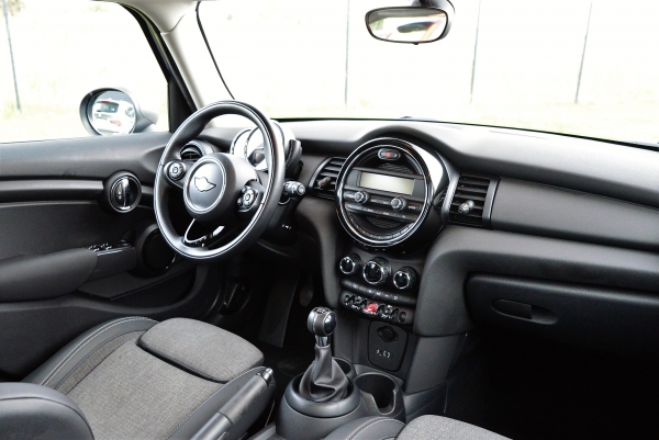 MINI ONE D 95 CH PACK CHILI 5 PORTES