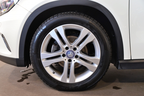 Mercedes GLA 180 CDI 110 CH BUSINESS EXECUTIVE 7G-DCT