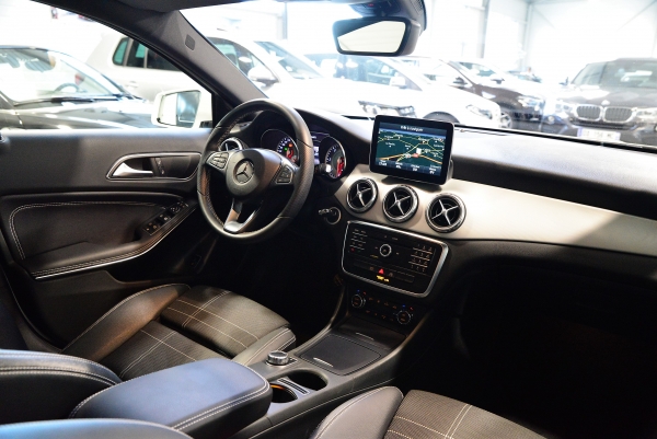 Mercedes GLA 180 CDI 110 CH BUSINESS EXECUTIVE 7G-DCT