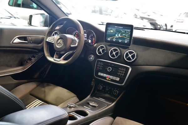 Mercedes GLA 200 D WHITE ART EDITION 7G-DCT AMG