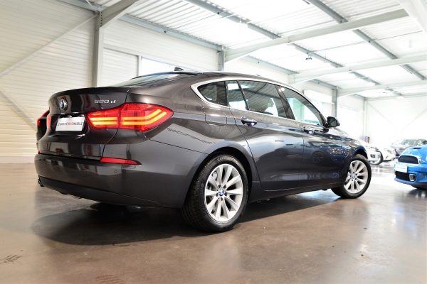 BMW SERIE 5 GT 520D 184 CH LOUNGE PLUS BVA8