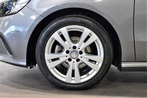 Mercedes CLASSE A 180d SENSATION 7G-DCT