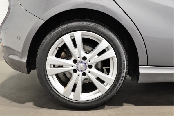 Mercedes CLASSE A 180d SENSATION 7G-DCT