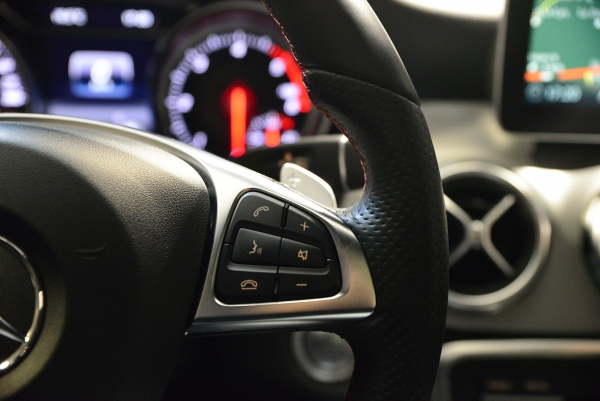 Mercedes GLA 200d FASCINATION 7G-DCT