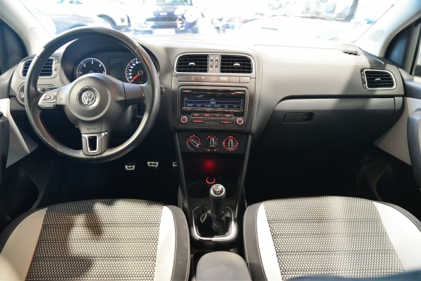  Volkswagen CROSS POLO 1.6 TDI 90 CH