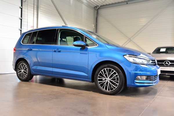  Volkswagen TOURAN 2.0 TDI 150 CH CARAT DSG 7PLACES