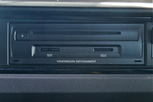  Volkswagen TOURAN 2.0 TDI 150 CH CARAT DSG 7PLACES