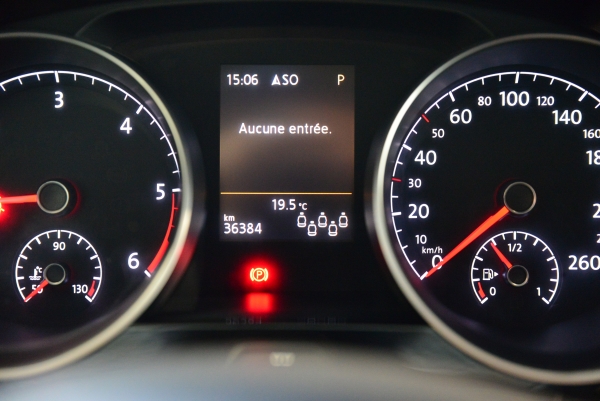  Volkswagen TOURAN 2.0 TDI 150 CH CARAT DSG 7PLACES