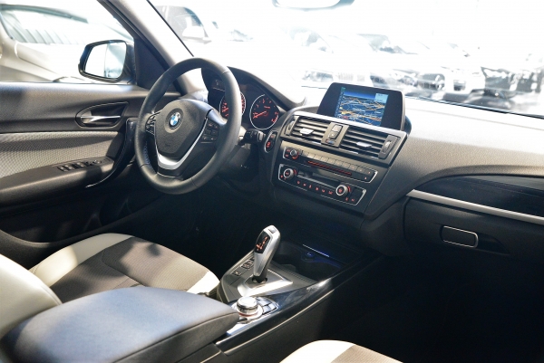 BMW 118D URBAN LIFE BVA8