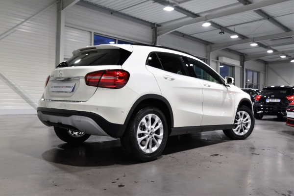 Mercedes GLA 180e INSPIRATION BV6